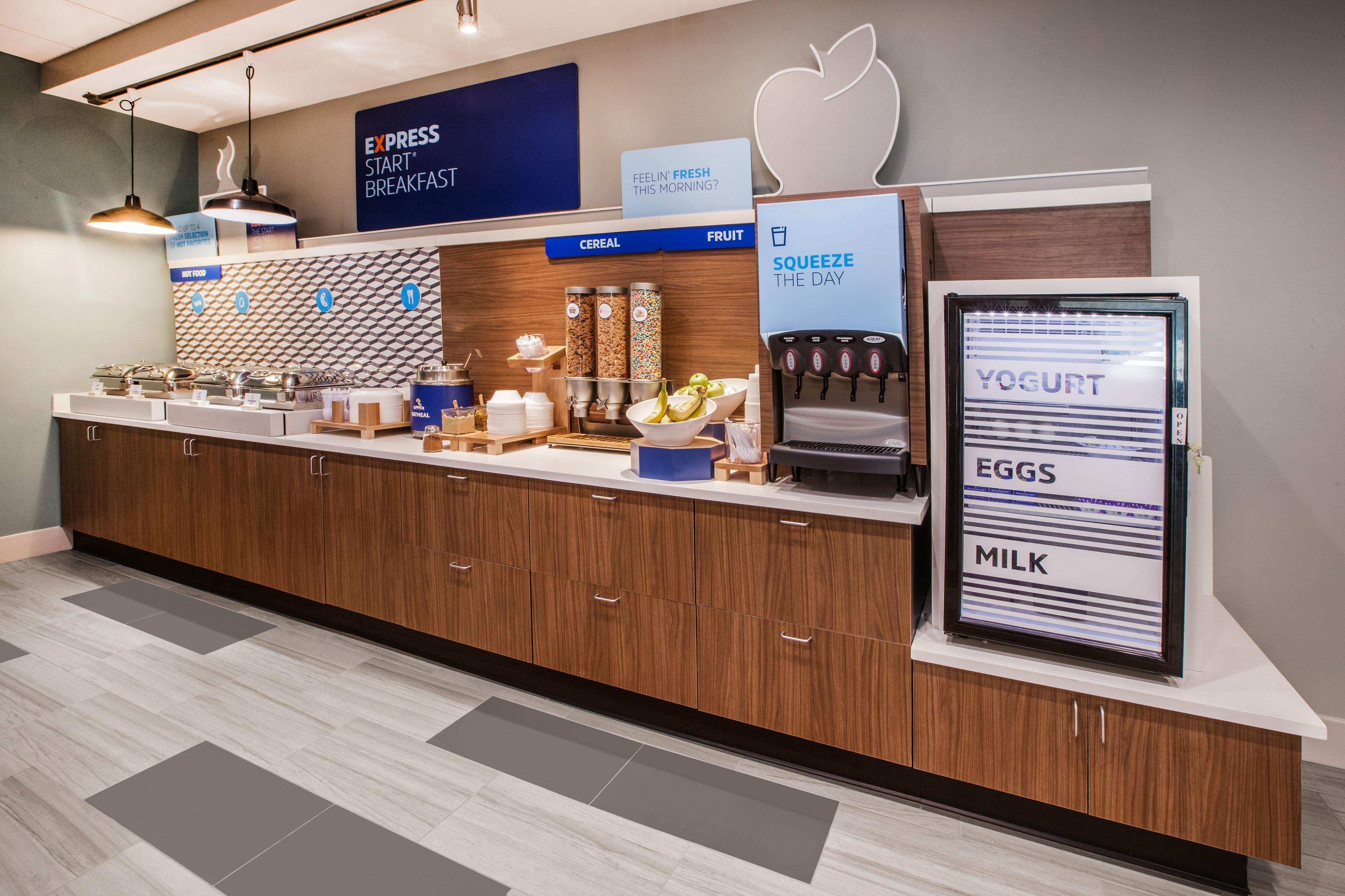 Hotel Express And Elk By Ihg Elk City
