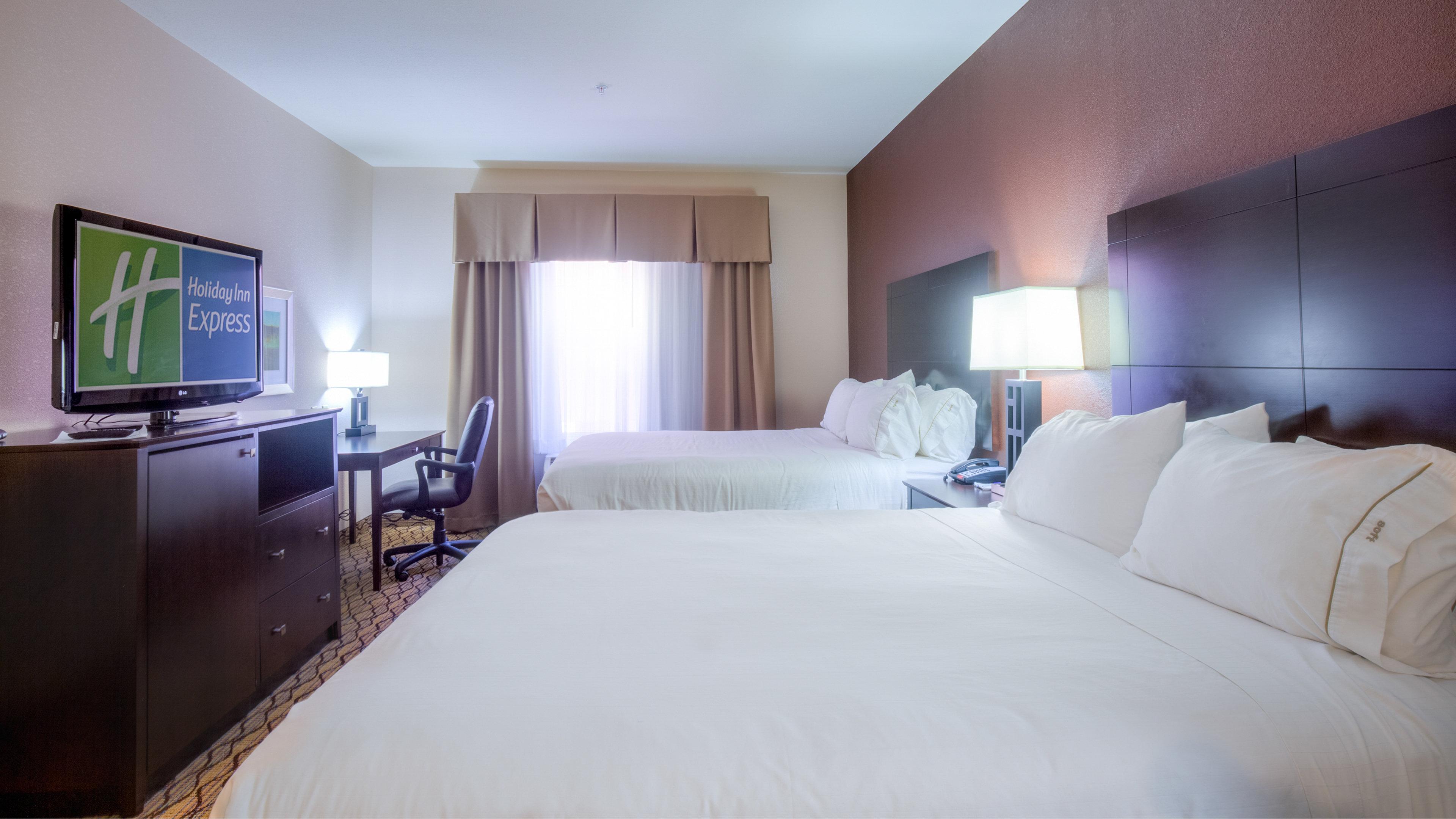 Express And Elk By Ihg Hotel