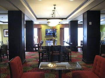Hotel Express And Elk By Ihg 3*